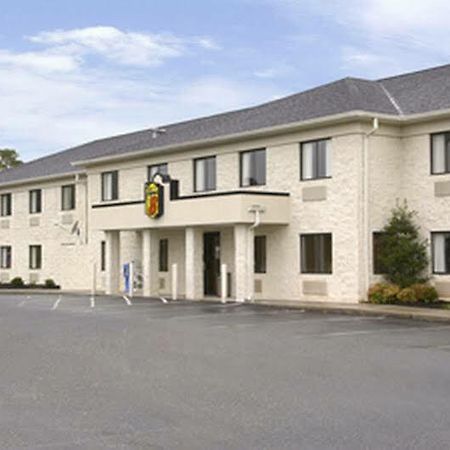 Hotel Super 8 By Wyndham Bedford Exteriér fotografie