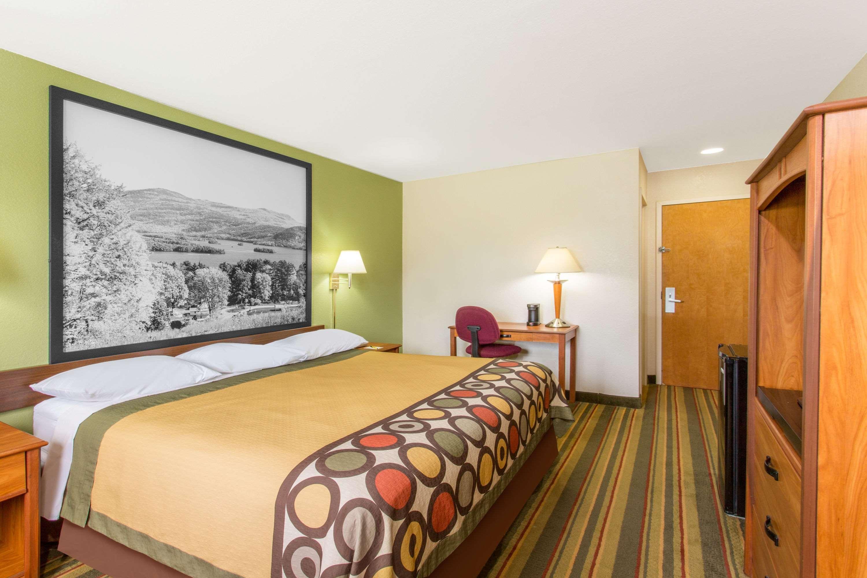 Hotel Super 8 By Wyndham Bedford Exteriér fotografie